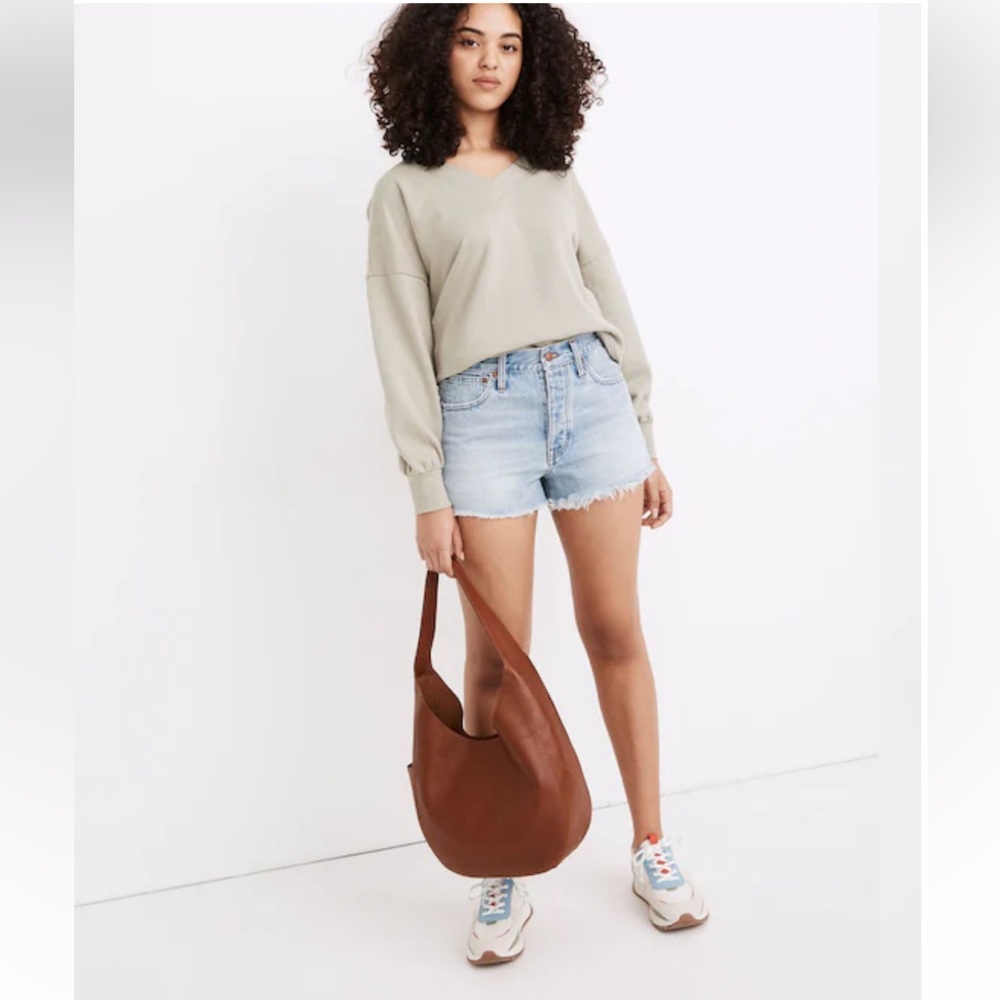 Madewell Curvy Relaxed Denim Light Wash Jean Shorts-‎ Size 30